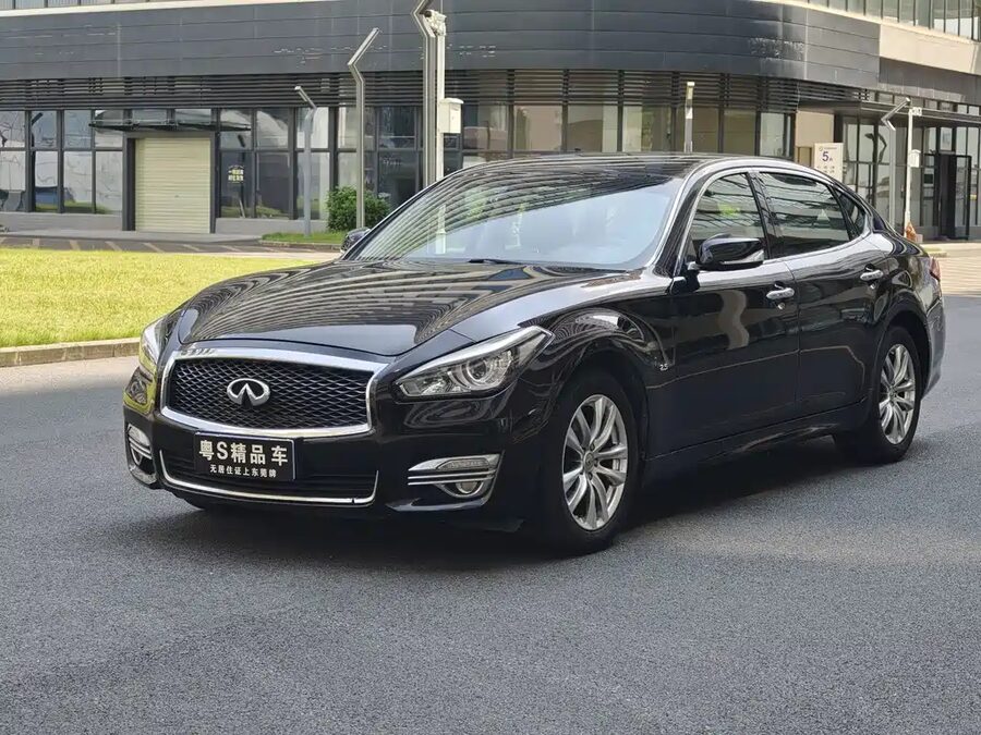 Infiniti Q70, 2018 — фото продавца с che168