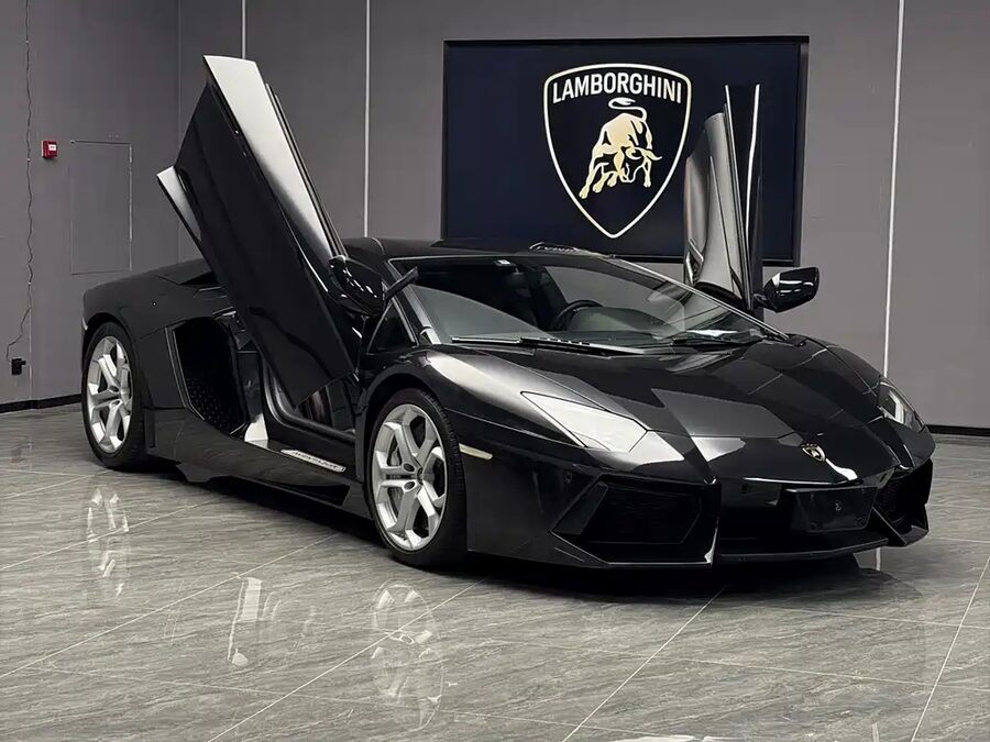 Lamborghini Aventador, 2012 — фото продавца с che168