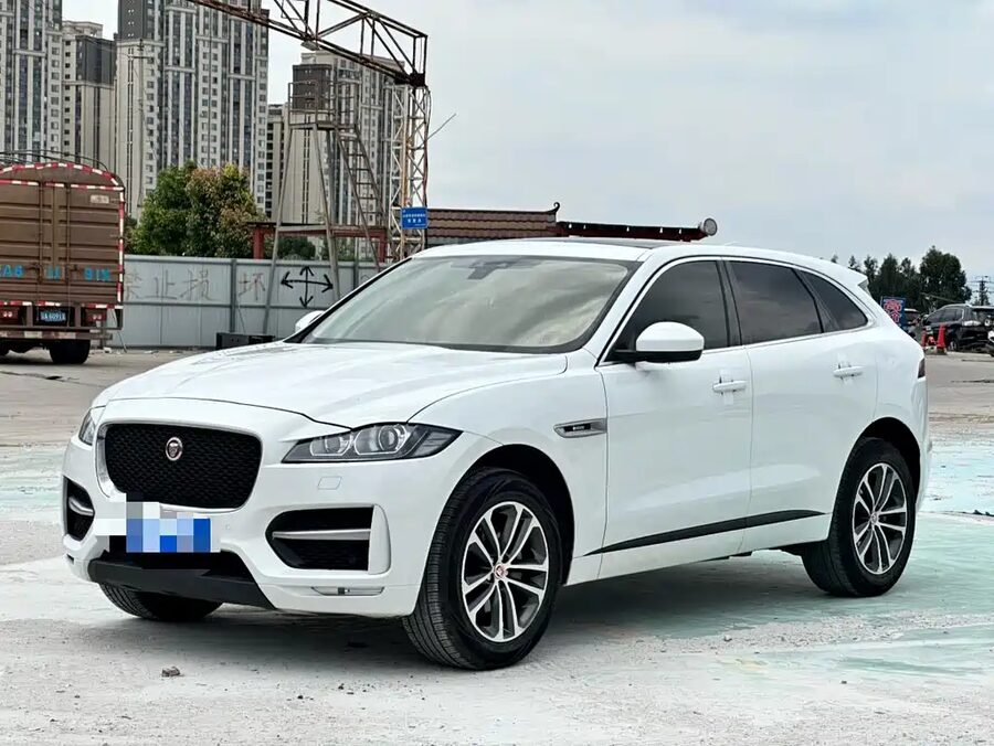 Jaguar F-PACE, 2017 — фото продавца с che168