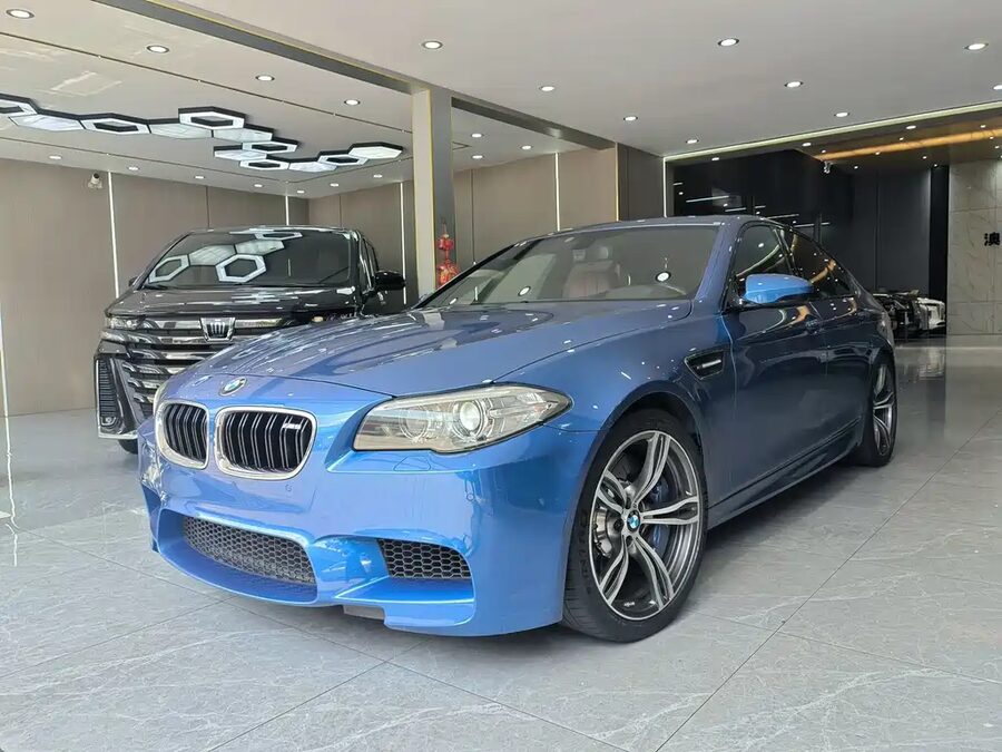 BMW M5, 2016 — фото продавца с che168