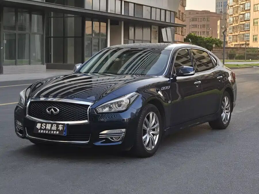 Infiniti Q70, 2017 — фото продавца с che168