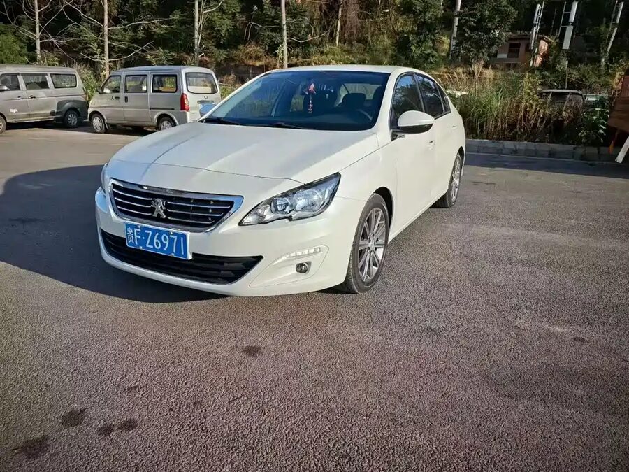 Peugeot 408, 2015 — фото продавца с che168