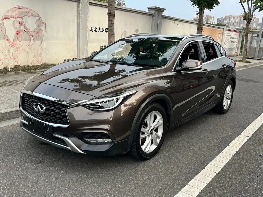 Infiniti QX30, 2018 — фото продавца с che168