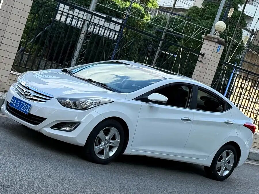 Hyundai Elantra Langdong, 2013 — фото продавца с che168
