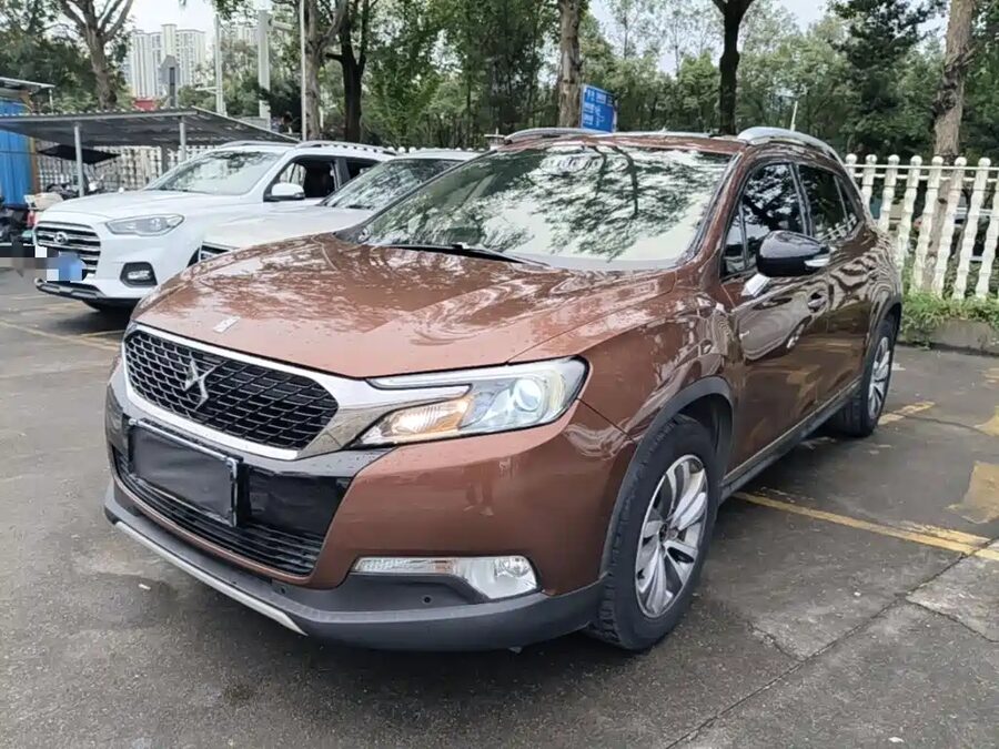 DS DS 6, 2017 — фото продавца с che168