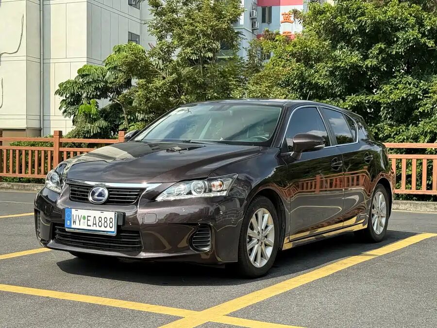 Lexus CT, 2013 — фото продавца с che168