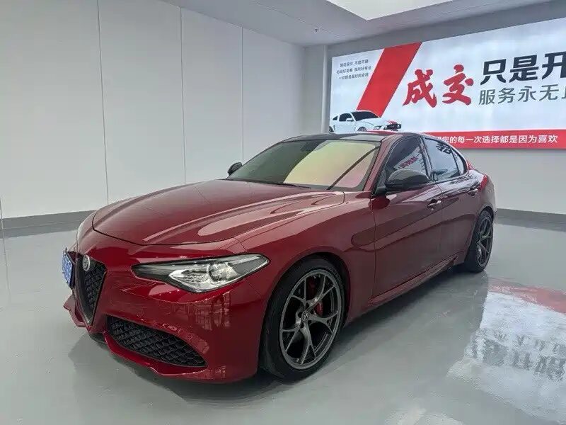 Alfa Romeo Giulia, 2017 — фото продавца с che168