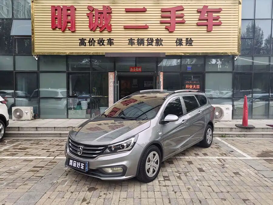 Baojun 310W, 2018 — фото продавца с che168