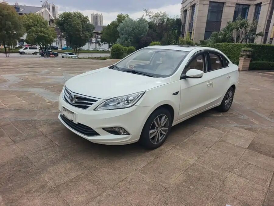 Changan Eado, 2015 — фото продавца с che168