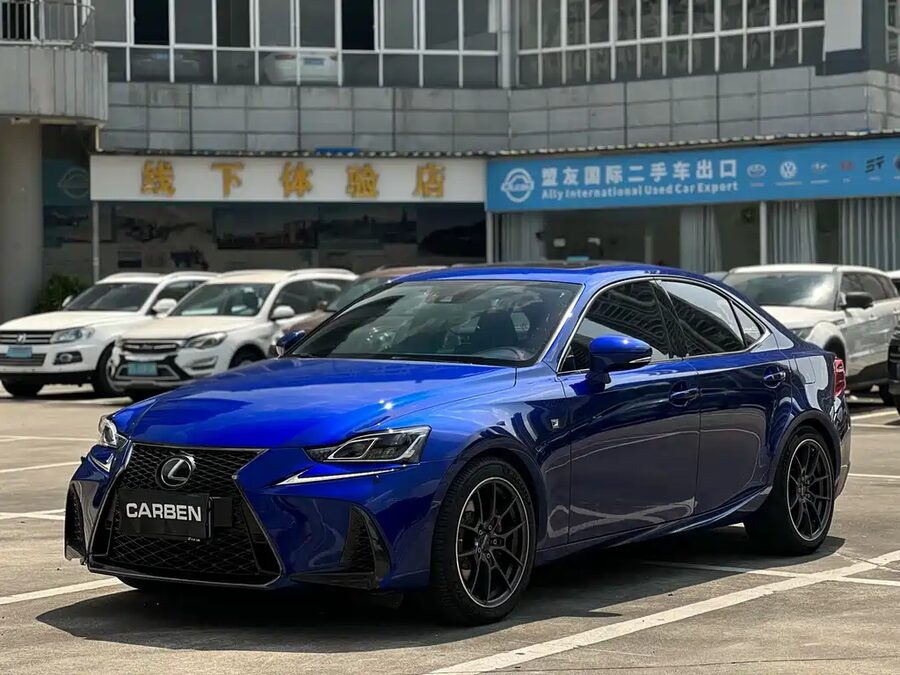 Lexus IS, 2018 — фото продавца с che168