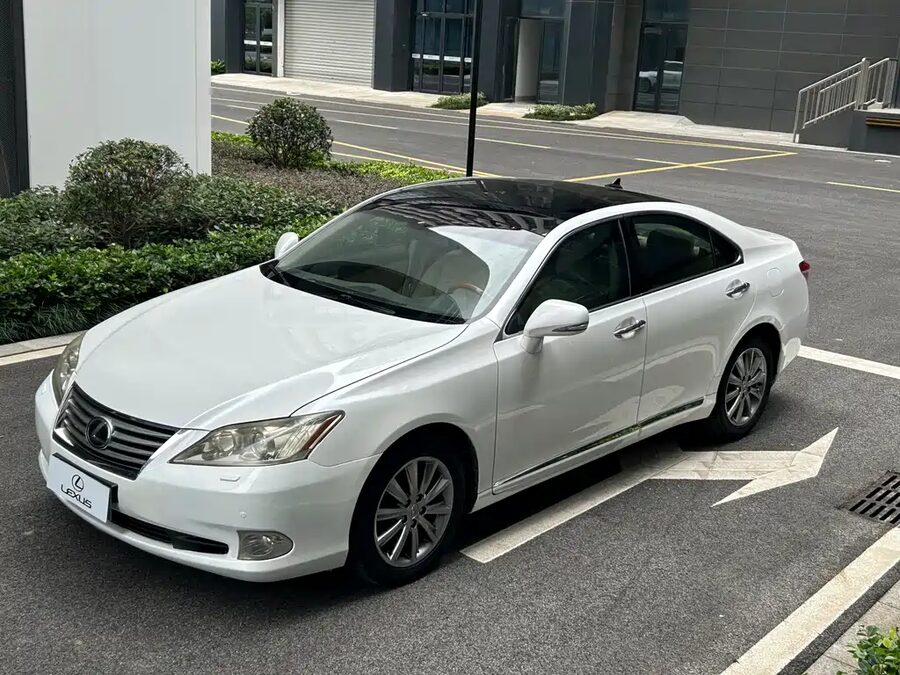 Lexus ES, 2010 — фото продавца с che168