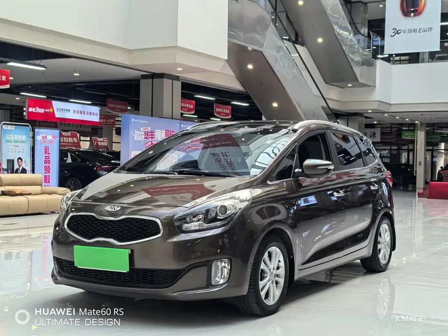 Kia Carens, 2015 — фото продавца с che168