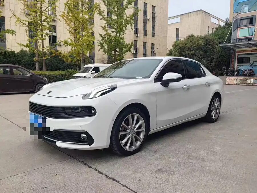Lynk & Co 03, 2019 — фото продавца с che168