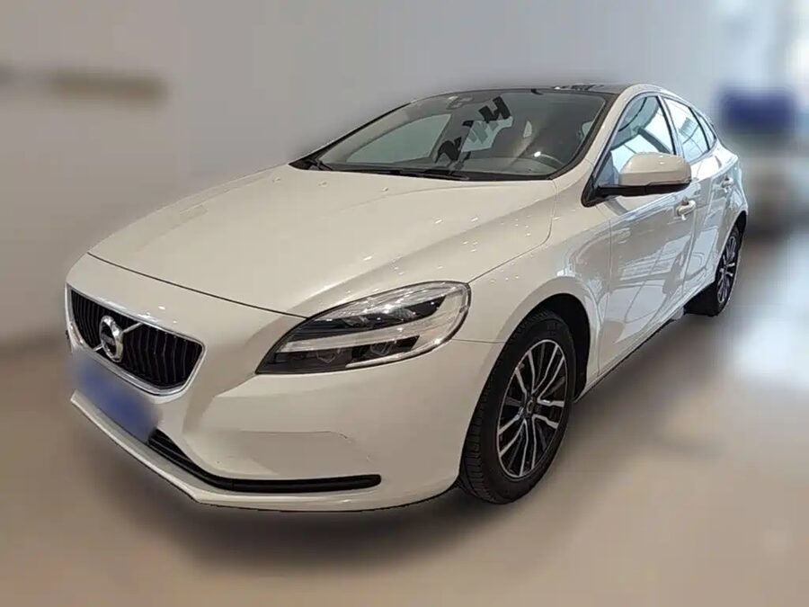 Volvo V40, 2018 — фото продавца с che168