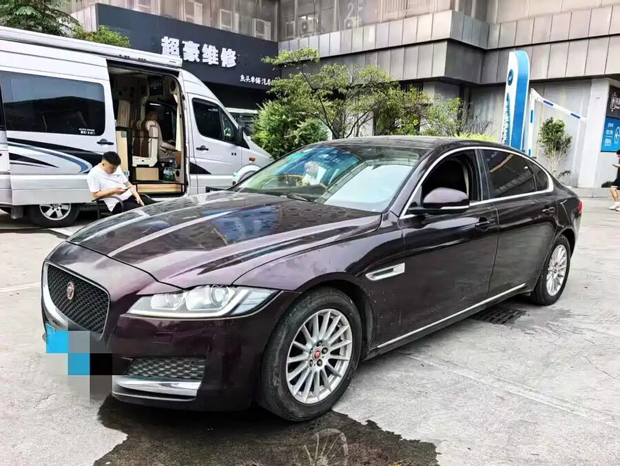 Jaguar XF, 2017 — фото продавца с che168