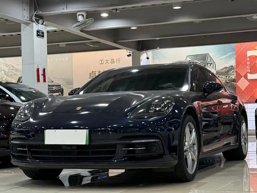 Porsche Panamera Hybrid, 2019 — фото продавца с che168