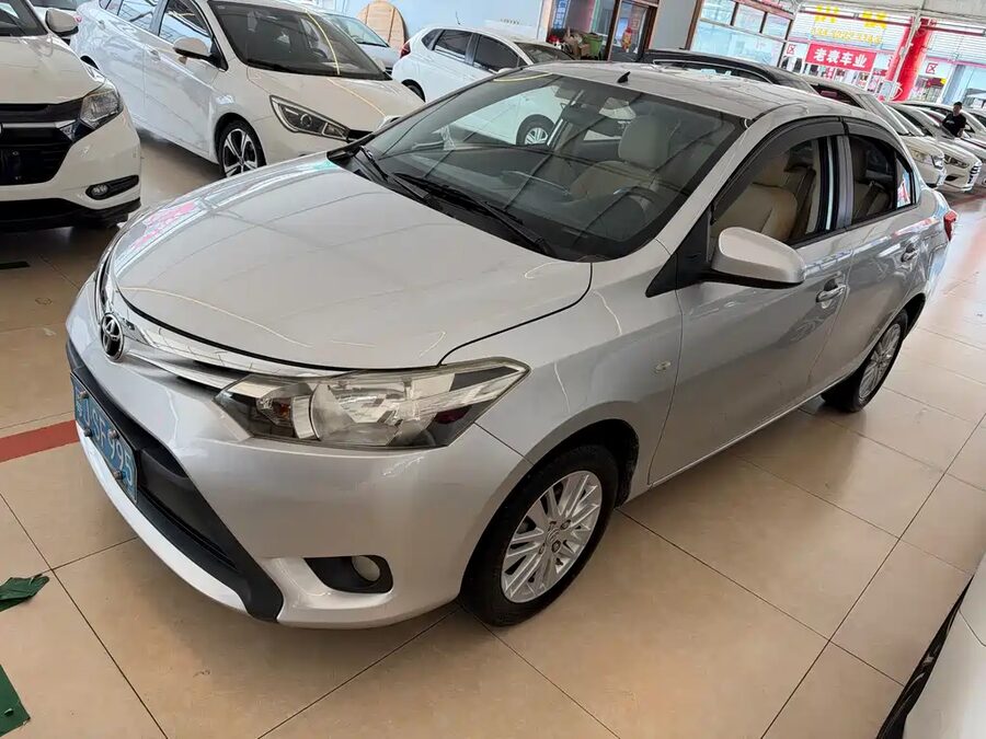 Toyota Vios, 2013 — фото продавца с che168