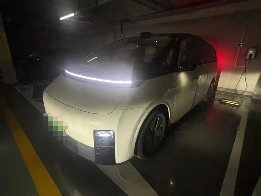 Li Auto Li MEGA, 2024 — фото продавца с che168