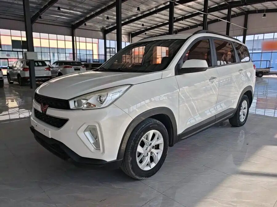 Wuling Hongguang S3, 2018 — фото продавца с che168