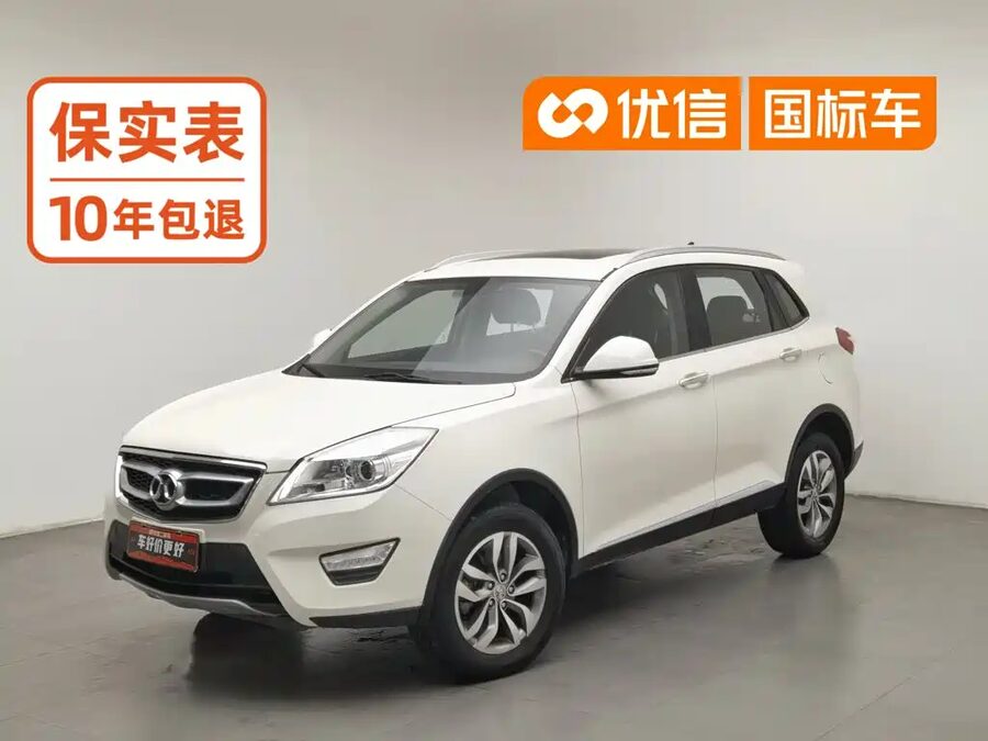 BAIC Senova X65, 2015 — фото продавца с che168