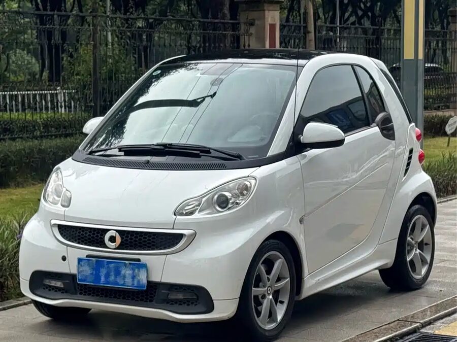 smart Smart Fortwo, 2015 — фото продавца с che168